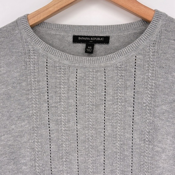 Banana Republic Factory Knit Sweater Women’s Size XS in Light Gray EUC! - Picture 2 of 5